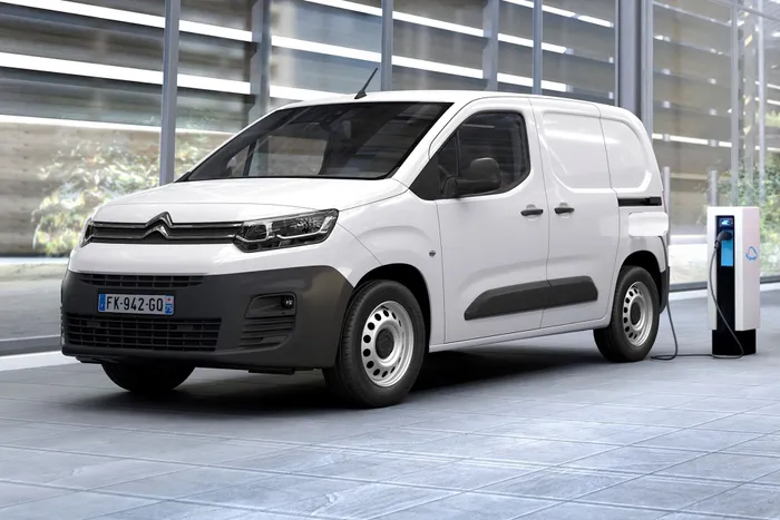 Véhicule Citroën E-BERLINGO