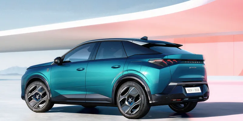 Véhicule Peugeot E-3008 - Grande autonomie